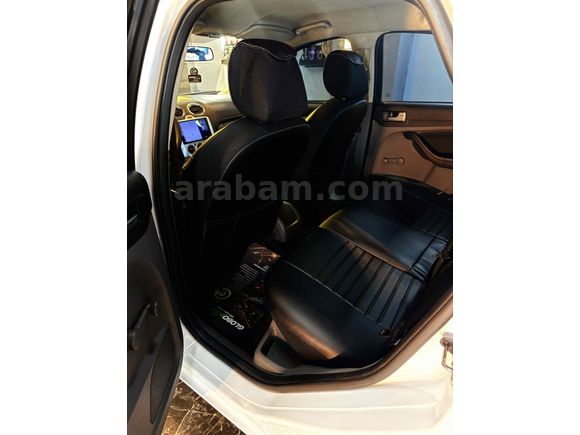 Sahibinden Ford Focus 1.6 Comfort 2011 Model 