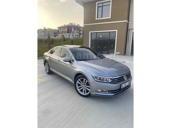 2018 MODEL PASSAT R LİNE GÖRÜNÜM HİGLİNE PAKET CAM TAVAN HASAR KAYITSIZ ORJ KM