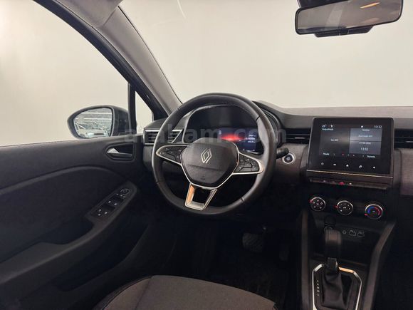 Renault Yetkili Bayi Günerlerden  Clio Evolotion