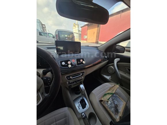 Sahibinden Renault Megane 1.6 Privilege 2011 Model Adana