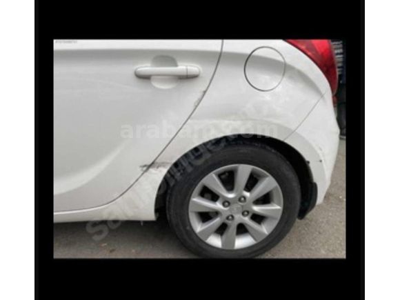 İ20 OTOMATİK SENSE FULL +FULL
