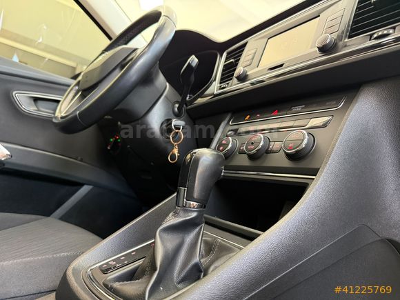 LEON STYLE 1.6 DİZEL / OTOMATİK / CAM TAVAN / BAKIMLI -MASRAFSIZ