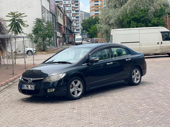 Sahibinden Honda Civic 1.6i VTEC Elegance 2007 Model 