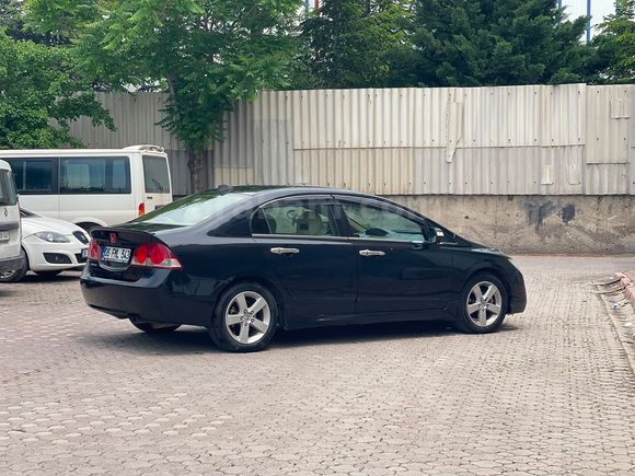 Sahibinden Honda Civic 1.6i VTEC Elegance 2007 Model 