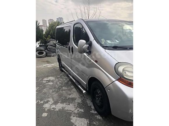 Sahibinden klimali Renault Trafic 1.9 DCI Confort 2004 Model