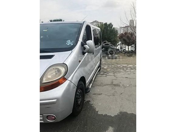 Sahibinden klimali Renault Trafic 1.9 DCI Confort 2004 Model