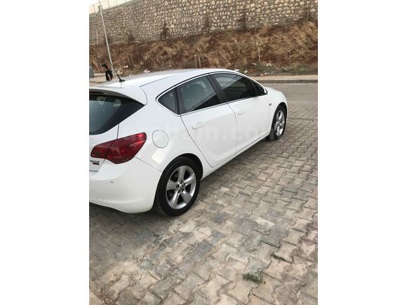 Opel Astra 1.3 CDTI ecoFLEX Enjoy Plus 