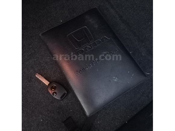 Sahibinden Honda Civic 1.6i VTEC  temiz bakımlı   2008 Model