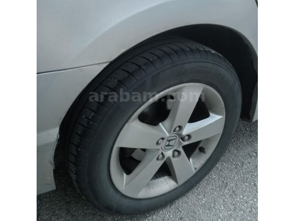 Sahibinden Honda Civic 1.6i VTEC  temiz bakımlı   2008 Model