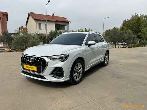 AED OTOMOTİV DEN AUDİ Q3 35 TFSİ S LİNE STRONİC HATASIZ BOYASIZ