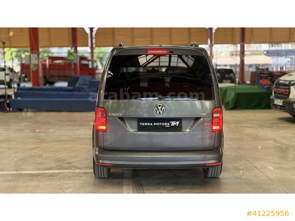 TM'den Caddy 1.6 TDI Comfortline DSG