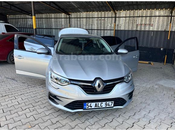 Sahibinden Renault Megane 1.3 TCe Joy 2022 Model