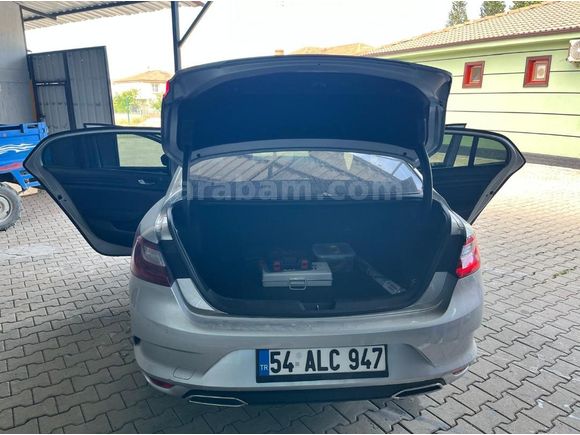 Sahibinden Renault Megane 1.3 TCe Joy 2022 Model