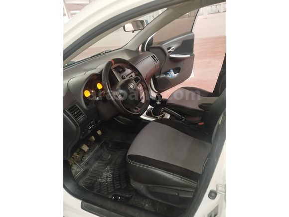 Sahibinden Toyota Corolla 1.6 Comfort Extra 2011 Model