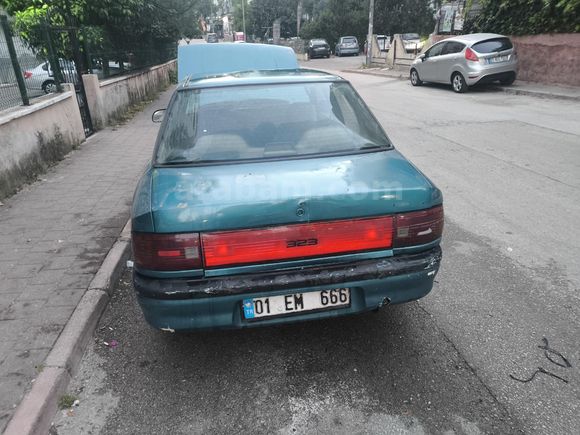 Sahibinden Mazda 323 1.3 1993 Model