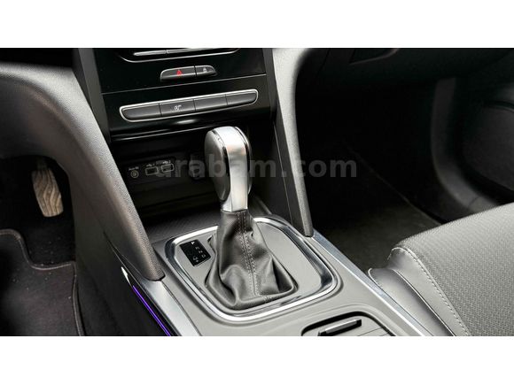 Sahibinden Renault Megane 1.5 Blue DCI Icon 2023 Model 