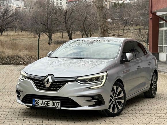 Sahibinden Renault Megane 1.5 Blue DCI Icon 2023 Model 