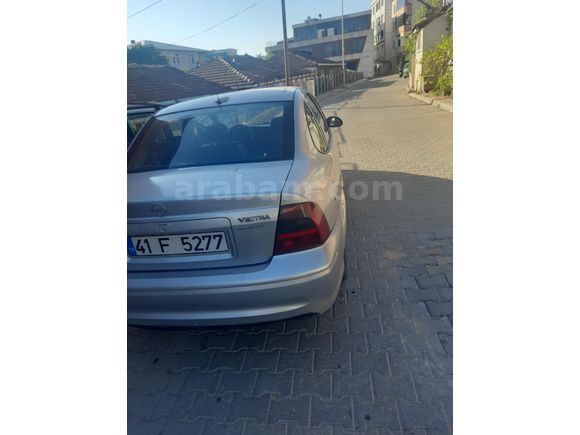 Sahibinden Opel Vectra 2.0 DTI Comfort 2000 Model