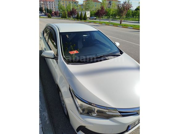 Toyota Corolla 1.33 Life 2017 Model Temiz Bakımlı