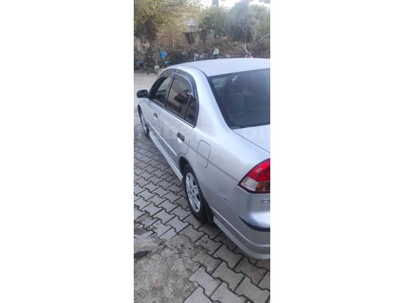 Sahibinden Honda Civic 1.6i VTEC LS 2004 Model
