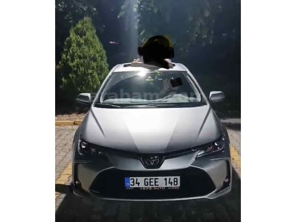 Sahibinden Toyota Corolla 1.2 Turbo Flame X-Pack 2022 Model  36.500 km Gri (Gümüş)