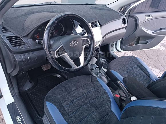 Sahibinden Hyundai Accent Blue 1.6 CRDI Mode Plus 2012 Model Edirne