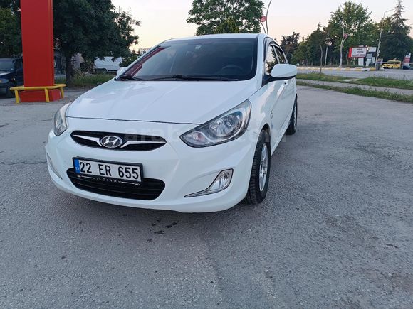 Sahibinden Hyundai Accent Blue 1.6 CRDI Mode Plus 2012 Model Edirne