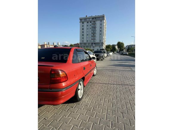 Bu arabayı neden alayım ki ?
