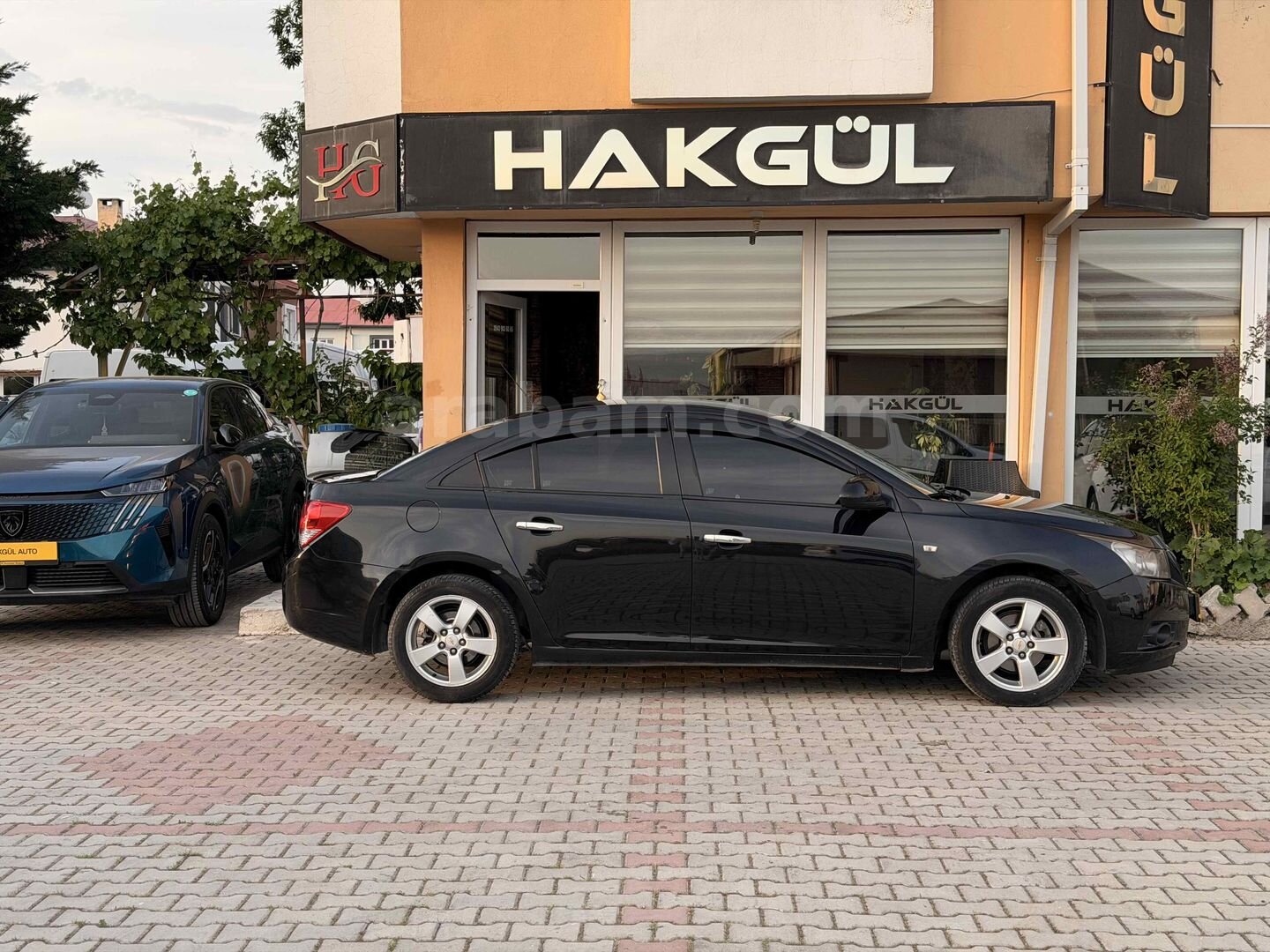 Galeriden Chevrolet Cruze 1.6 LS 2012 Model Van 4