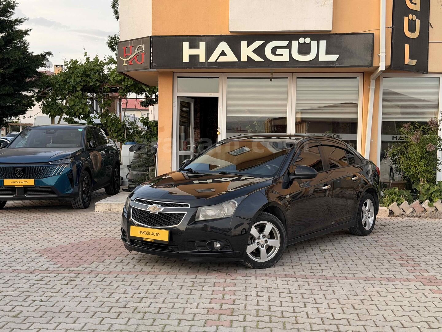 Galeriden Chevrolet Cruze 1.6 LS 2012 Model Van 1