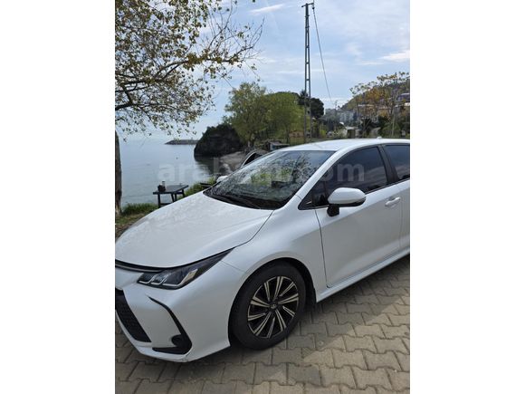 Sahibinden Toyota Corolla 1.5 Vision 2024 Model