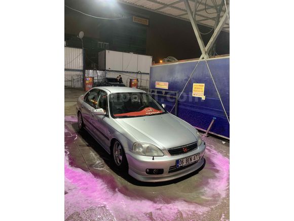 Sahibinden Honda Civic 1.6 i ES 2000 Model 