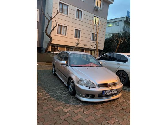 Sahibinden Honda Civic 1.6 i ES 2000 Model 