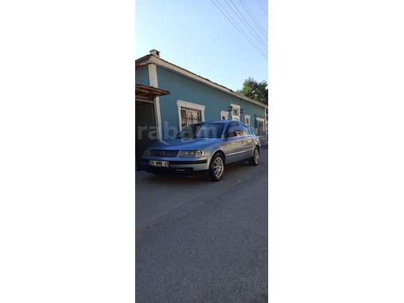 Sahibinden Volkswagen Passat 1.8 Trendline 1998 Model  378.000 km Mavi (metalik)