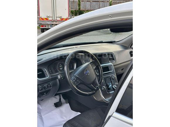Sahibinden Volvo S60 1.6 D Advance 2014 Model 