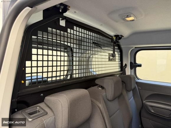 İNCEK AUTO'DAN-1.2 PURETECH EASY-2025-HATASIZ-25.500 KM