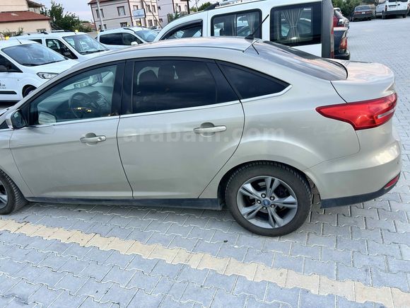 Sahibinden Ford Focus 1.6 Ti-VCT Style 2017 Model 