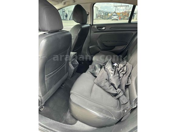 Sahibinden Renault Megane 1.5 dCi Touch 2019 Model 