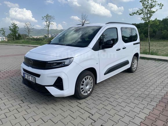 Memurdan Düşük km Opel Combo