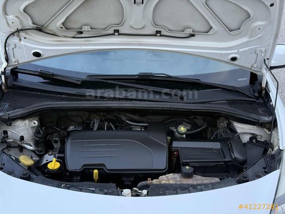 2011 Renault Clio 1.2 HB Extreme HATASIZ BOYASIZ