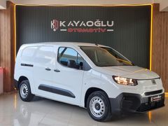 2025 FİAT DOBLO CARGO 1.5 BlueHDİ MAXİ OTOMATİK SIFIR ÇİZİKSİZ.