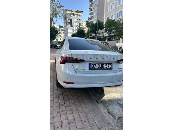 Sahibinden Skoda Octavia 1.0 e-Tec Premium 2023 Model 