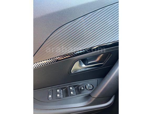 Doktordan Peugeot 2008 1.2 PureTech Allure 2024 Model 