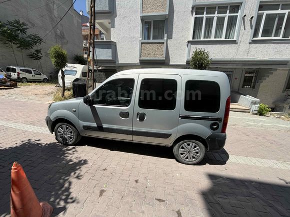 Sahibinden Renault Kangoo Multix 1.5 dCi Authentique 2008 Model İstanbul