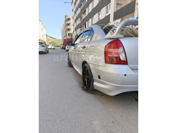Sahibinden Hyundai Accent Era 1.4 Team 2010 Model