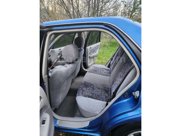 273 BİNDE TOYOTA COROLLA 1.6 KLİMALI LUN