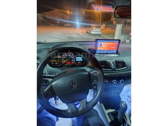 Sahibinden Renault Megane 1.5 dCi Expression 2012 Model 330.000 km Gri (Gümüş)