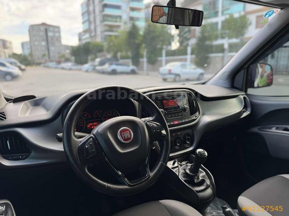 OTOMOBİL RUHSATLI HATASIZ BOYASIZ