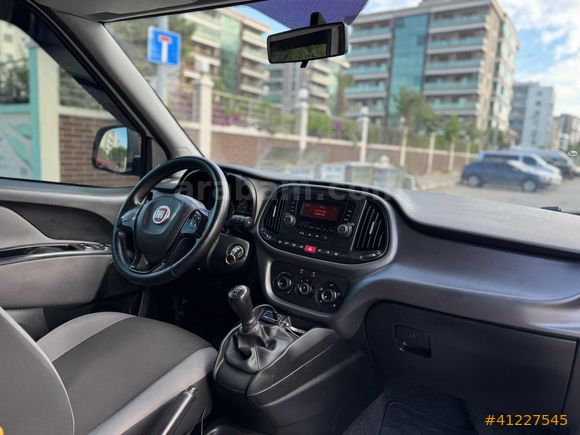 OTOMOBİL RUHSATLI HATASIZ BOYASIZ