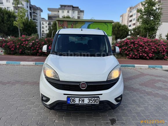 OTOMOBİL RUHSATLI HATASIZ BOYASIZ